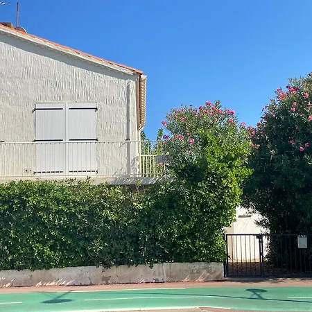 Le Camargue Apartment